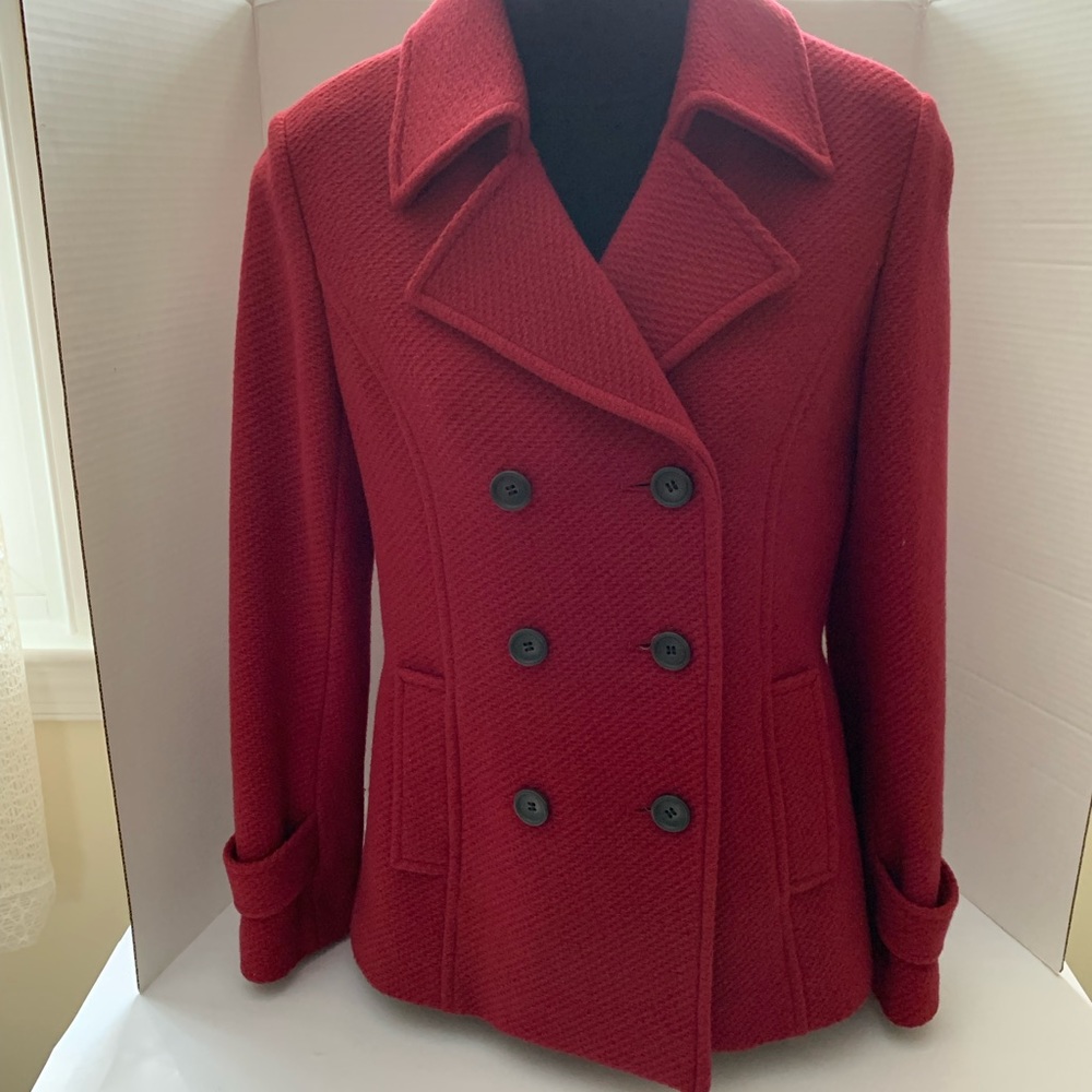 Japanese wool red jacket women’s size S rarely worn, beautiful, clean condition
